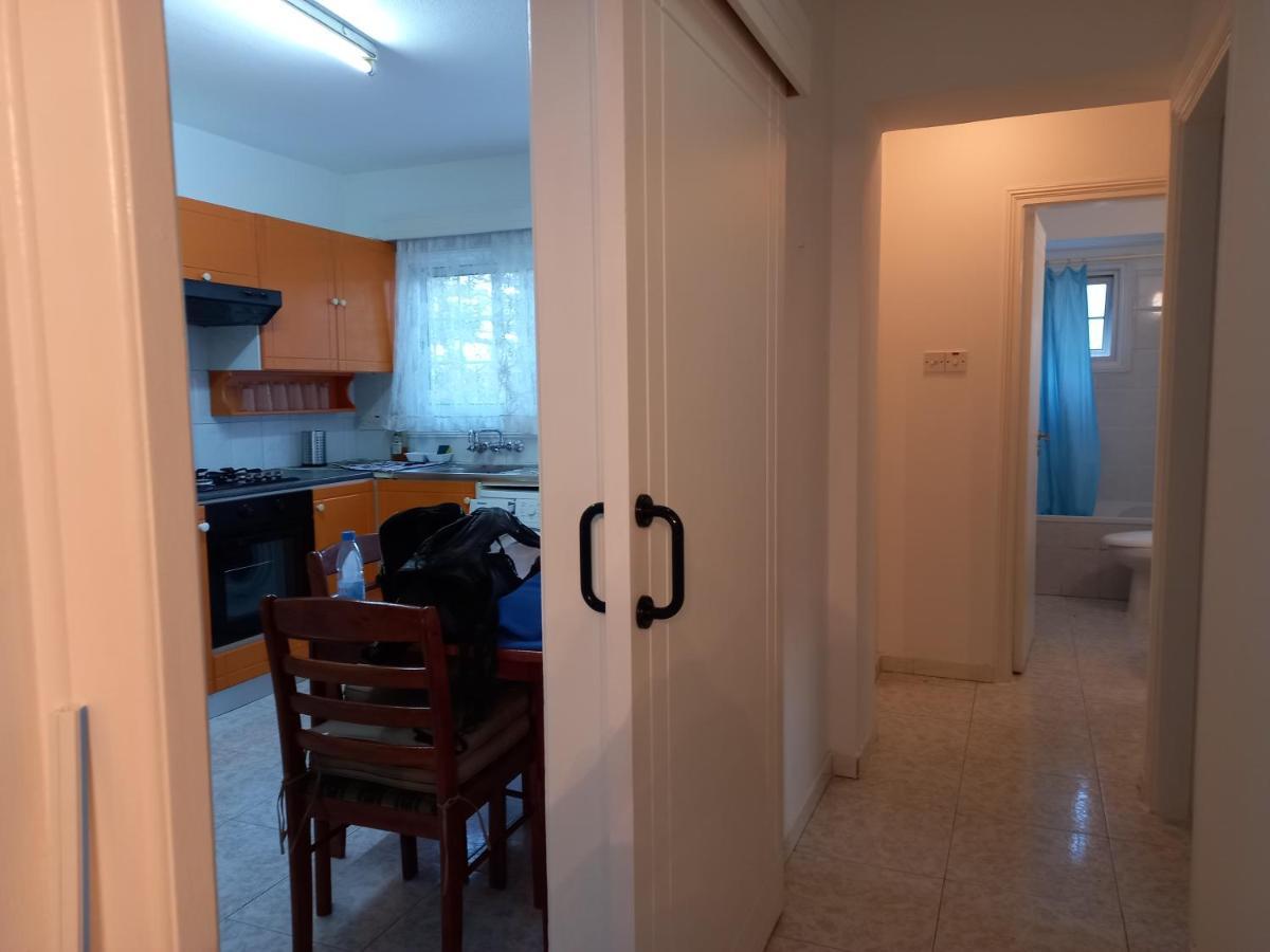 2 Bedroom Apartment Near Finikoudes Λάρνακα Εξωτερικό φωτογραφία
