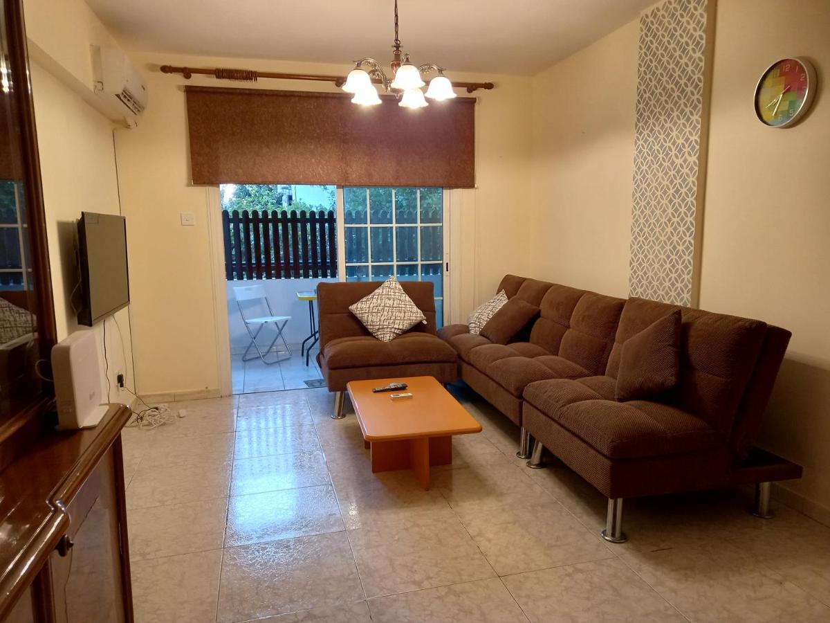 2 Bedroom Apartment Near Finikoudes Λάρνακα Εξωτερικό φωτογραφία