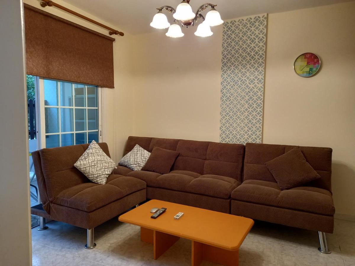 2 Bedroom Apartment Near Finikoudes Λάρνακα Εξωτερικό φωτογραφία